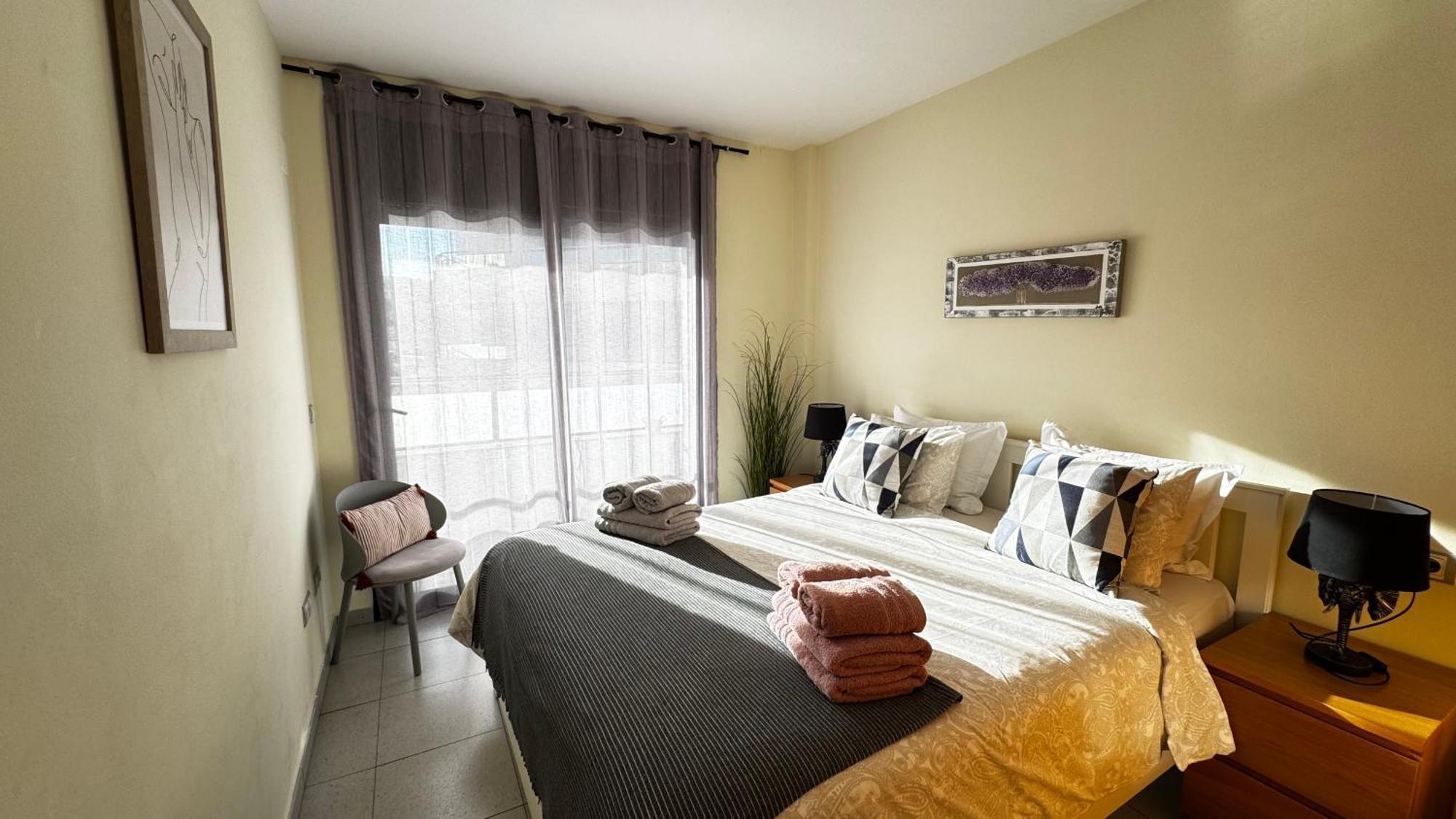 יורט דה מאר Relax Apartamento Playa Fenals מראה חיצוני תמונה